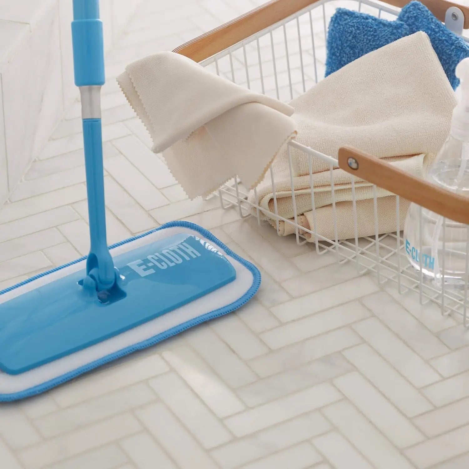 Premium Microfiber Deep Clean Mop for Hardwood, Tile, Laminate Floors, Washable and Reusable with 100-Wash Guarantee